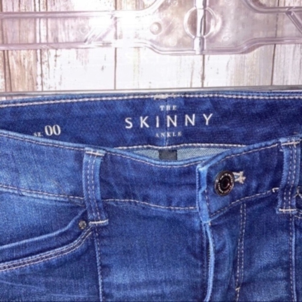 White House Black Market The Skinny Ankle Jeans - Picture 6 of 6